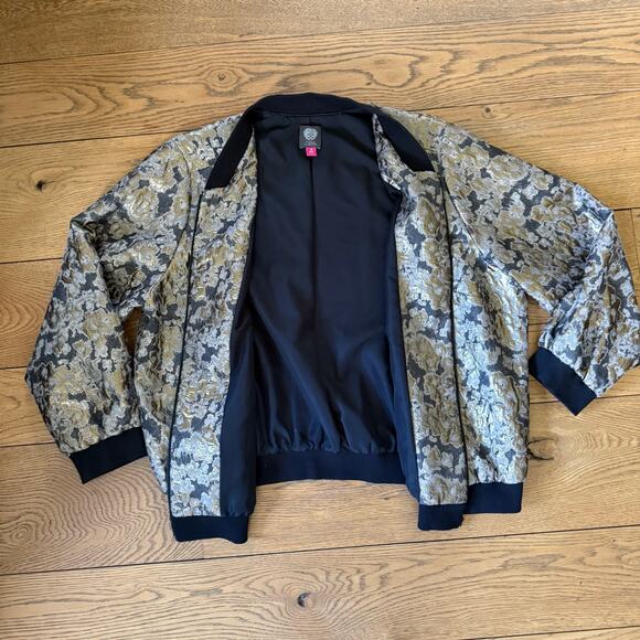 Vince Camuto Women Plus Size Metallic Bomber Jacket 3X Gold Black Floral Brocade - Picture 4 of 7